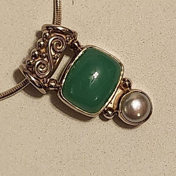 STUNNING SAJEN Chrysoprase and Pearl Silver Pendant and Earring Set BNIP 925 - Picture 4 of 10